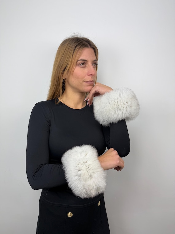 Real Blue Fox Fur Cuffs – Fluffy Wrist Warmers, Cozy Genuine Fur Cuffs, Luxury Winter Accessories