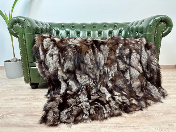 Real fur blanket, fur fox blanket throw, elegant fur bedspread, fluffy fur throw