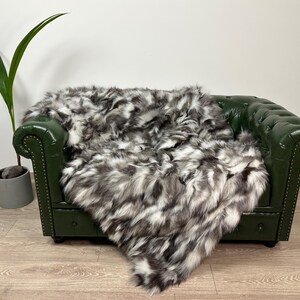 Luxury Real Fox Fur Blanket Throw – Genuine Fur Sofa Throw, Handmade Fox Blanket, Soft Fur Decor