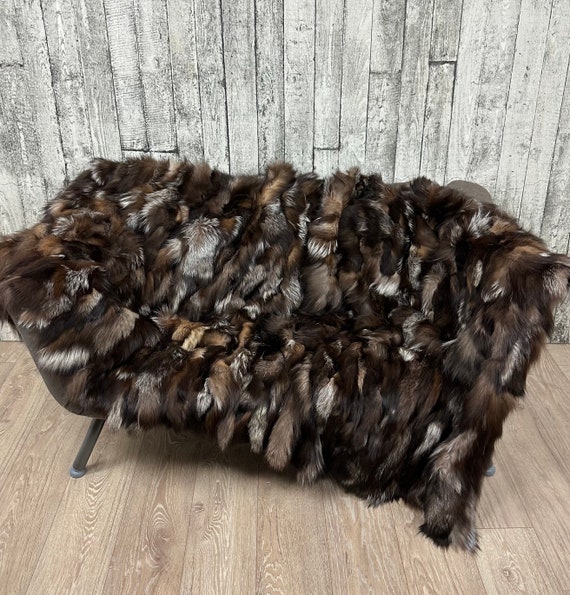 Luxury crystal fox fur blanket throw, cozy and fluffy genuine fur blanket