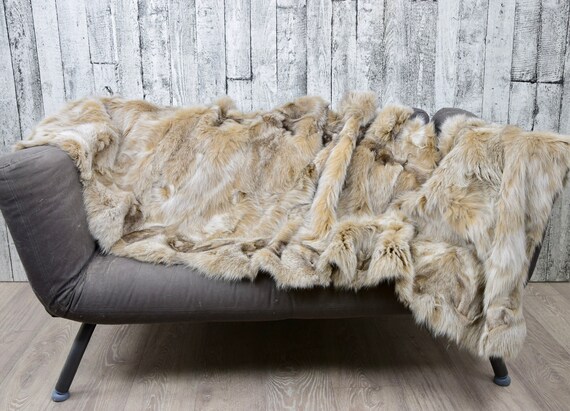 Luxury snow top fox fur blanket throw, cozy and fluffy genuine fur blanket