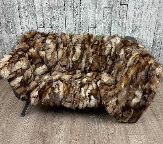 Luxury crystal fox fur blanket throw, cozy and fluffy genuine fur blanket