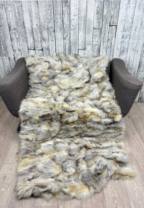 Luxury fox fur blanket throw, cozy and fluffy genuine fur blanket