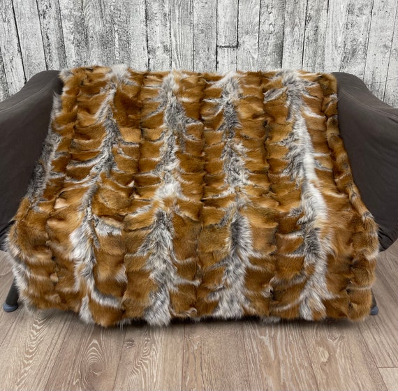 Luxury red fox fur throw rug, real fur blanket, red fox fur blanket, cozy fur blanket