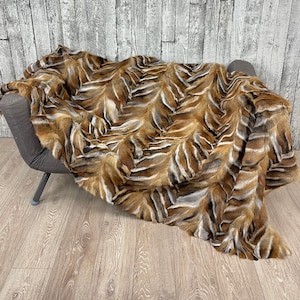 Luxury red fox patchwork fur blanket throw rug, genuine fur bedding rug