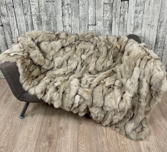 Luxury fox fur blanket throw, cozy and fluffy genuine fur blanket