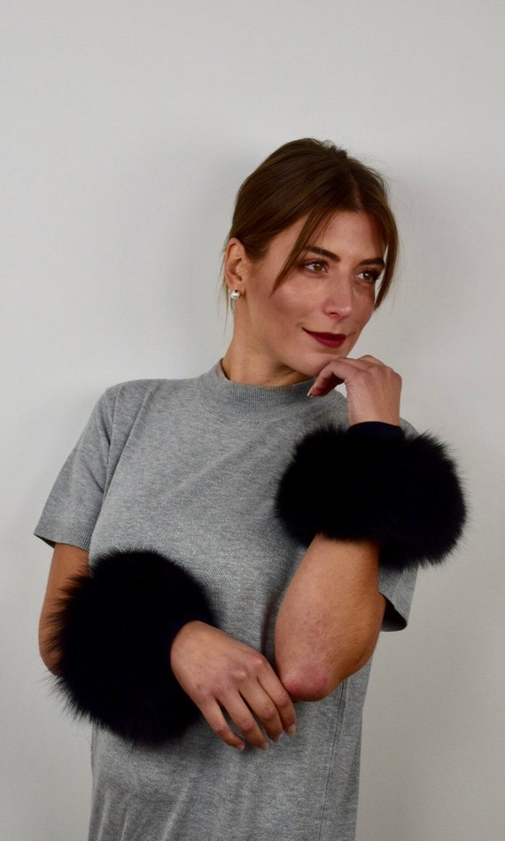 Black Fur Cuffs, black fox cuffs, real fur cuffs, fluffy fur cuffs, wrist warmers