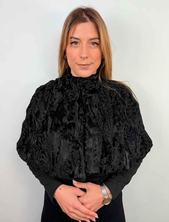 Real Black Karakul Fur Shawl, Fur Wrap,  Black Astrakhan Fur Stole , Fur Collar, Luxury Lambskin jacket, fur capelet shawl