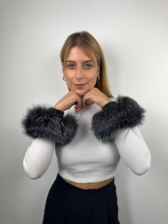 Real Fur cuffs, fox cuffs, luxury fur cuffs, fluffy fur cuffs, wrist warmers
