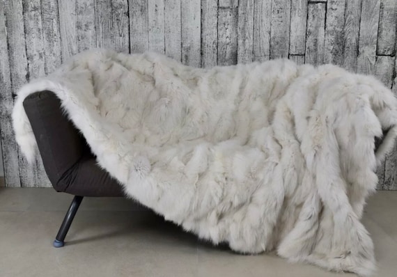 Luxury White Fox Fur Blanket – Fluffy Real Fur Throw, Soft White Bedspread or Sofa Cover, Cozy Elegant Home Decor