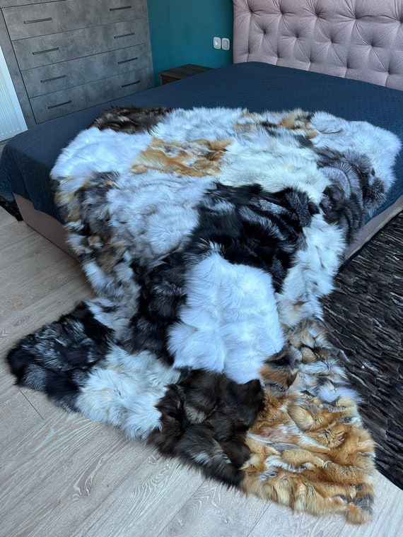 Luxury fox fur blanket throw, cozy and fluffy genuine fur blanket