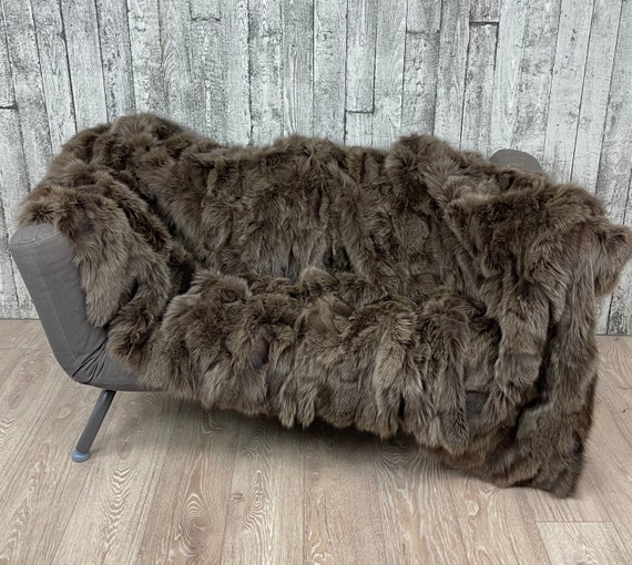 Luxury fox fur blanket throw, cozy and fluffy genuine fur blanket