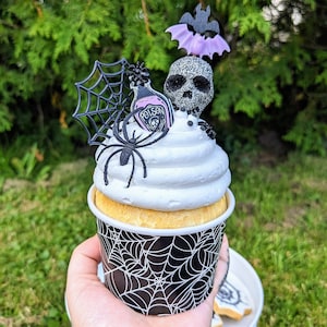 fake Halloween cupcakes, Fake Cupcake, Faux Cupcakes, halloween decor, skull tiered tray decor, Halloween props
