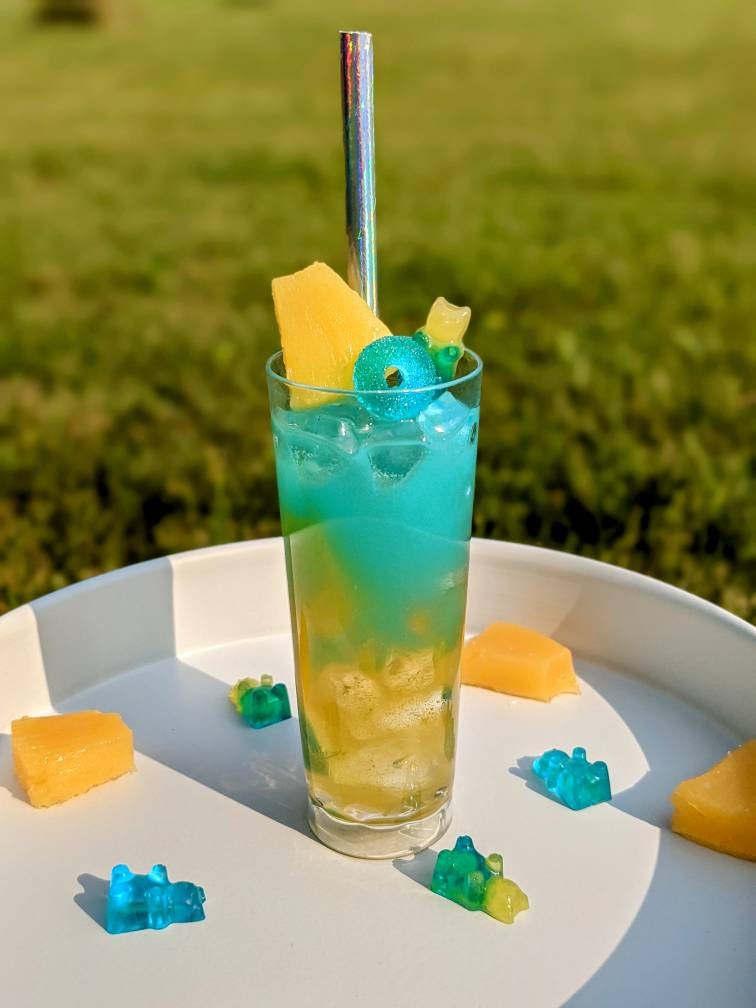 Fake MINI Blue Hawaiian Drink, Fake MINI Lemonade, Fake Alcohol Drink, Faux Drink, Fake Bake Photo Props, Coffee Bar Decor, Bar Decor
