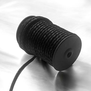 Bolo Black Vegetable Tanned Leather Cord (4mm or 6mm)