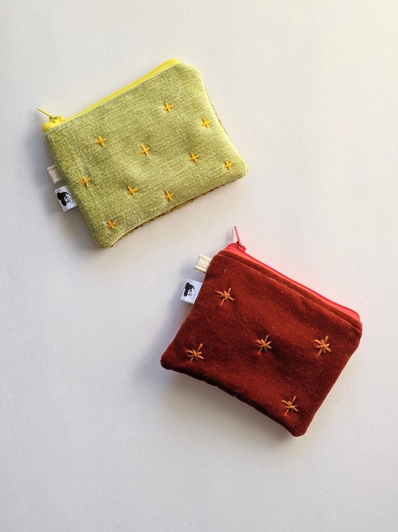 Small Velvet Wallet, Coin Purse, Jewelry Pouch, Zipper Pouch, Knitting Accessories, Notion Pouch, Mending, Sewing Kit, Vintage Fabric Boho
