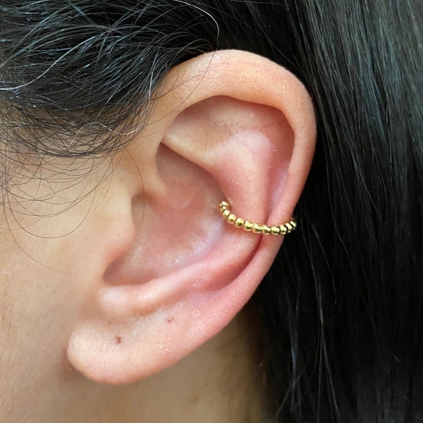 Bead Conch Ear Cuff No Piercing . Gold Conch Cuff . Ear Cuff Non Pierced . Fake Helix Piercing . Ear Cuff . Cartilage Cuff