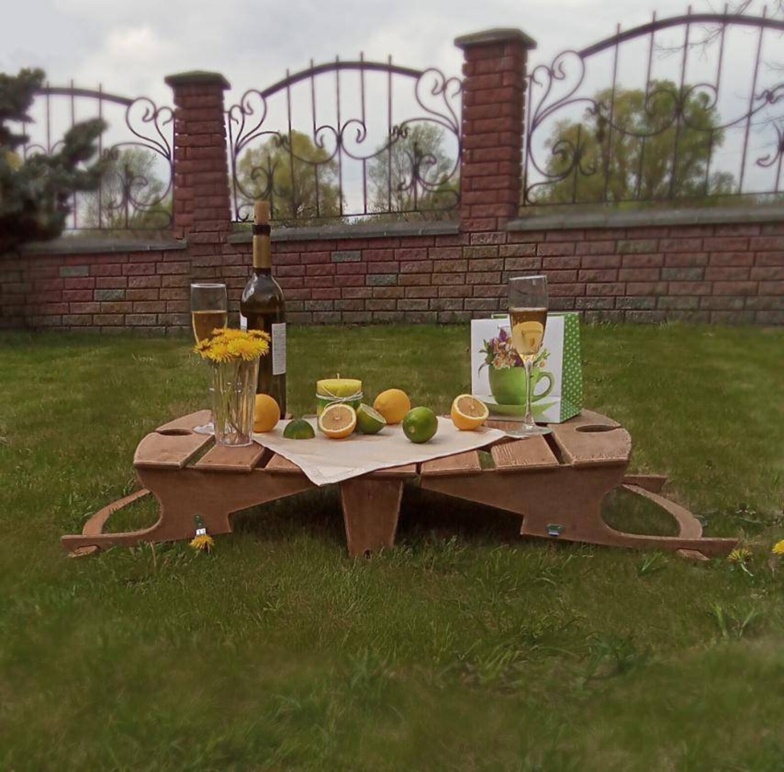 Folding picnic basket table with two glass holders/Folding Etsy
