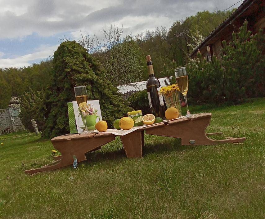 Folding picnic basket table with two glass holders/Folding Etsy