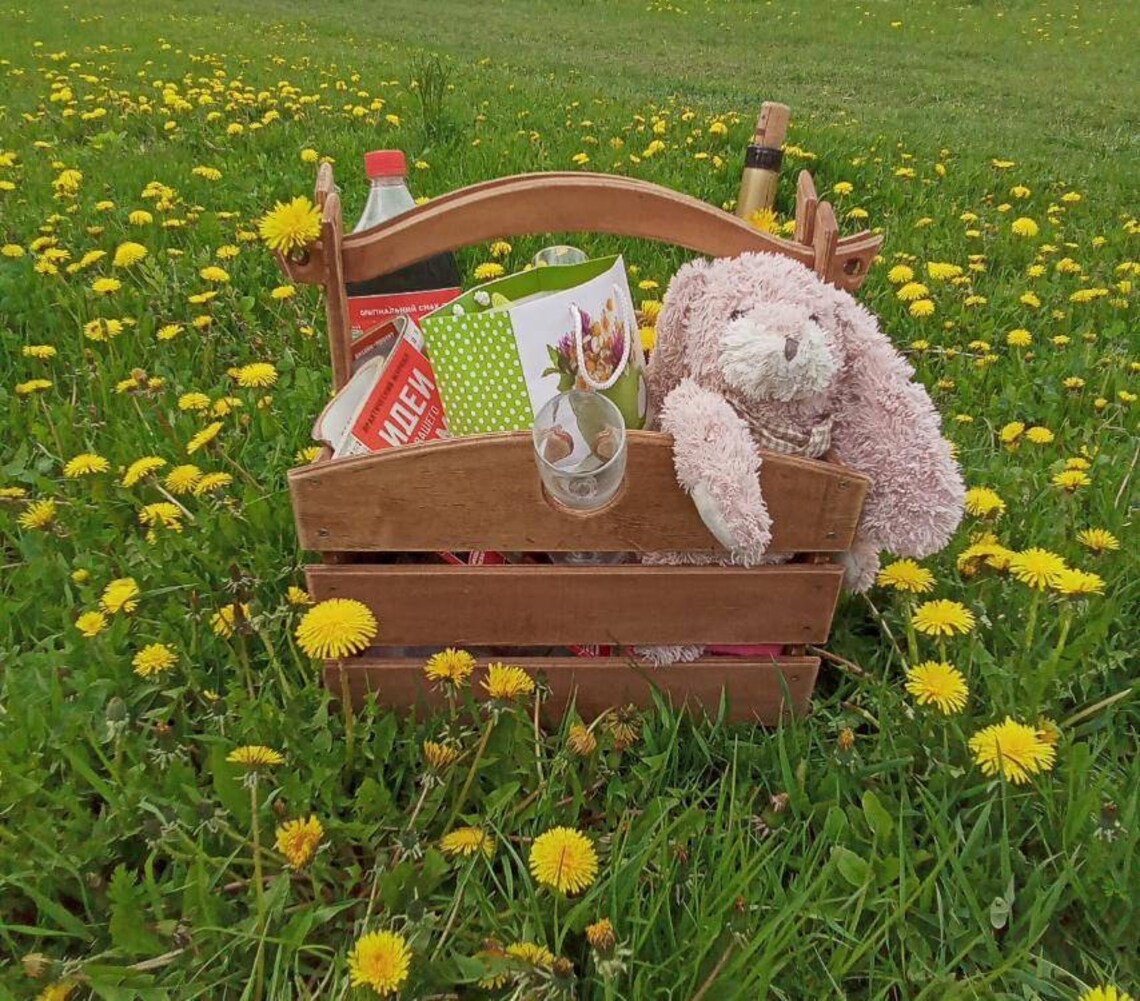 Folding picnic basket table with two glass holders/Folding Etsy