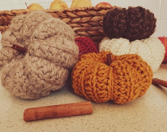 Gehäkelter Kürbis - Herbst Dekoration