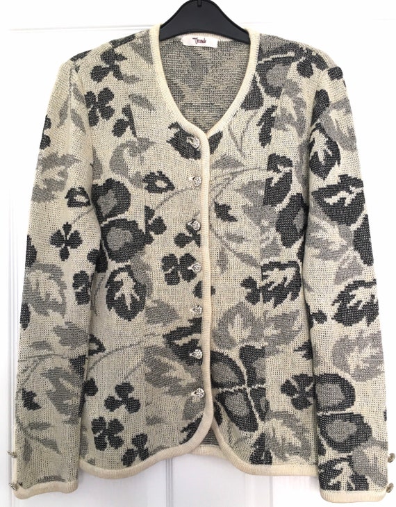 Stunning Madam Joconde Vintage Cardigan. Medium. Diamanté Buttons 