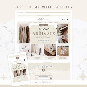 Puede incluir: Maqueta de diseño web en tableta y pantalla de ordenador, con una paleta de colores neutros. El sitio web muestra el texto "New Arrivals" y "Edit Theme With Shopify". El diseño incluye imágenes de productos y un formulario de registro.