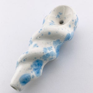 Ceramic Pipe - #CW01-30 Dutch Enamelware (Pattern May Vary)