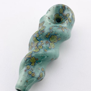 Ceramic Pipe - #CW01-29 Mystic Jade (Pattern May Vary)