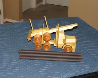 Wooden Logging Truck Toy with Logs: Poplar, Pine & Oak
