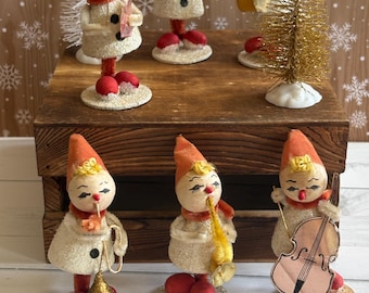 ヴィンテージ フローラル ニーハガー エルフ クリスマスオーナメント