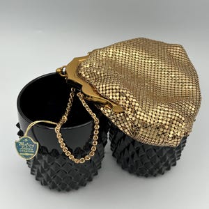 Vintage Whiting and Davis Evening Gold Mesh Purse | Luxury Vintage | Art Deco Style Accessories | Elegant Eveningwear