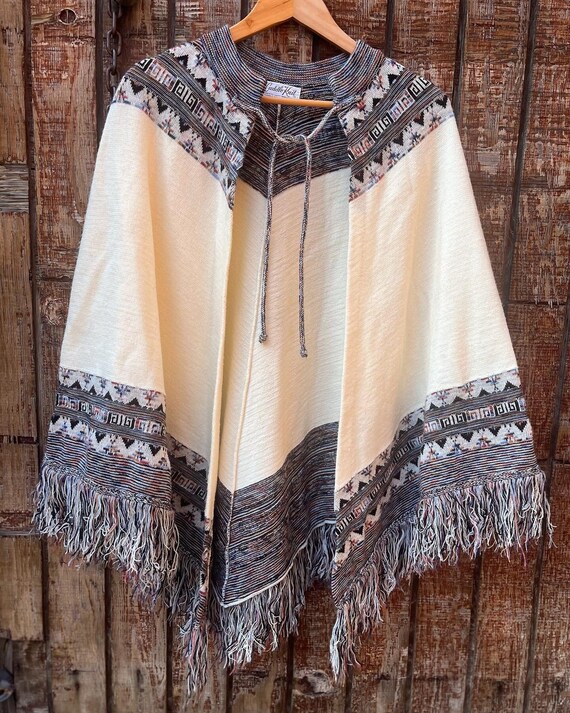 Vintage 1970’s Rainbow Fair Isle Fringed Poncho by