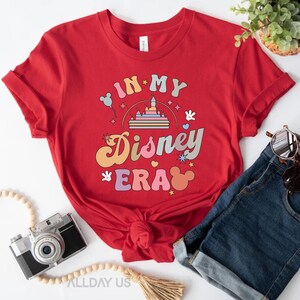 T-shirt Magic Kingdom, motif château rétro, chemise de style Disney vintage (unisexe TP-XXL, coton pré-rétréci, col côtelé athlétique) image 1