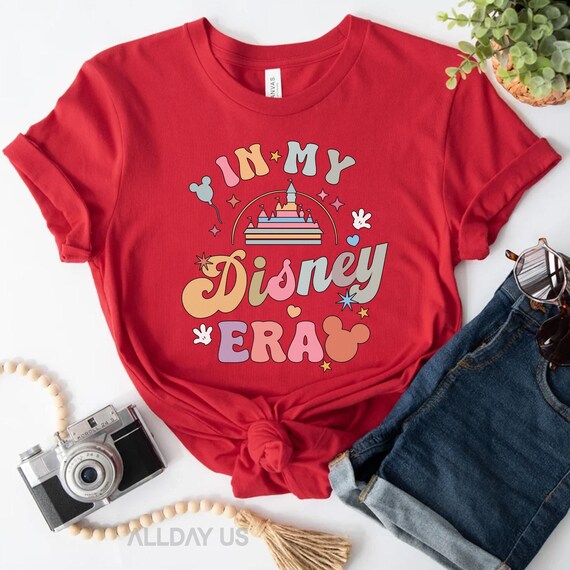 Magic Kingdom Tee Retro Castle Design, Vintage Disney Style Shirt (Unisex XS-XXL, Pre-Shrunk Cotton, Athletic Rib Collar)