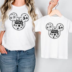 Koszulka z motywem Star Wars: Mickey Death Star: Retro Disney Mashup, mieszanka bawełny, krój unisex | Materiał wstępnie skurczony, prezent dla fanów science fiction zdjęcie 4