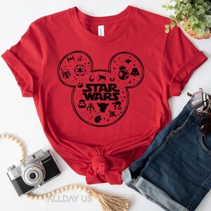 Koszulka z motywem Star Wars: Mickey Death Star: Retro Disney Mashup, mieszanka bawełny, krój unisex | Materiał wstępnie skurczony, prezent dla fanów science fiction zdjęcie 5