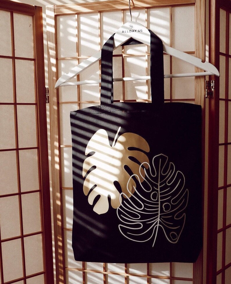 Botanical Leaf Tote Bag: Eco-Friendly Cotton Canvas image 1