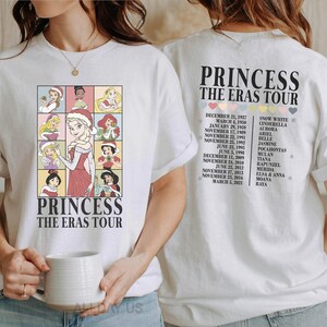 Princess Eras Tour Nostalgic Tribute-tröja - Disney-familjetröja, smörmjuk bomull, klassisk passform - unisex småbarn till vuxen bild 1