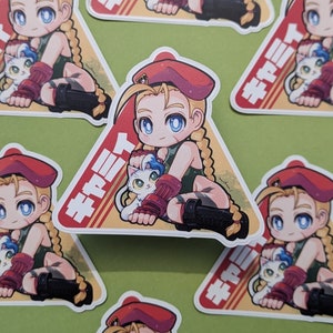 Street Fighter Chibi Cammy triangle vinyl stickers