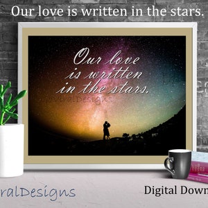 Liebeszitat, Liebe in Sternen geschrieben, Schlafzimmer Wanddekor, Wandbehang, digitaler Download, Sternenhimmel, Geschenk für Liebhaber, Geschenk für Ehepartner