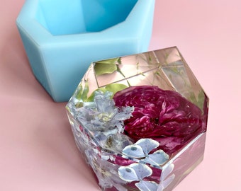 ANDREA // Multi-faceted Display Block Molds