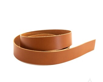 Leatherbox Vienna belt strap | Vegetable tanned firm harness leather | Full grain 2mm leather | Italian tanned leather straps |