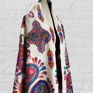 Kashmiri Embroidered Wool Stole Wrap