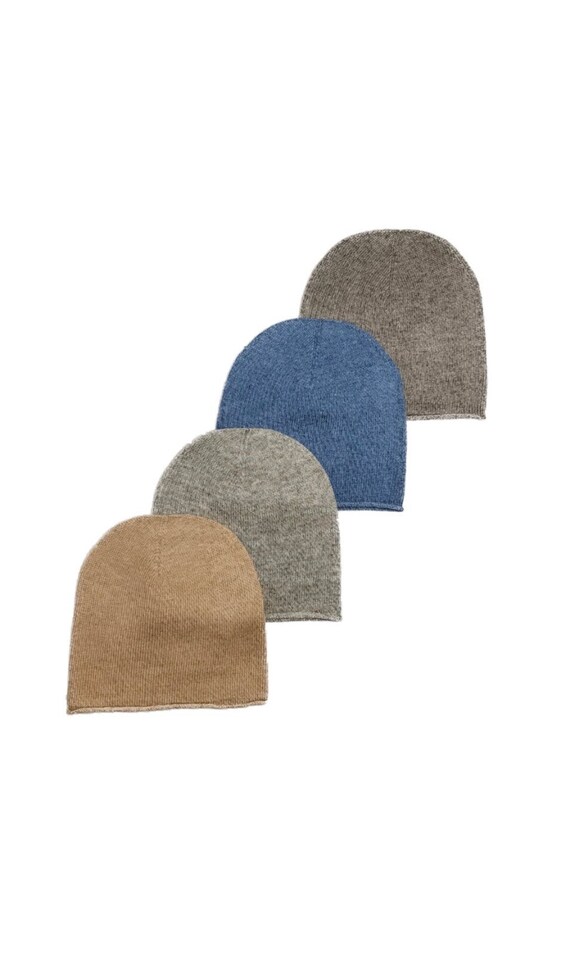 Exclusive Classic Cashmere Beanie With 