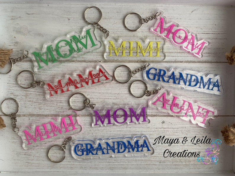Mom personalized acrylic Keychain, Mom Keychain, Gift for Mom, Mothers day gift image 1