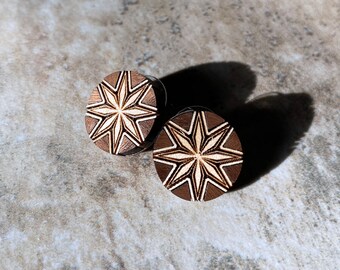 Maple Walnut Star Stud Earrings | Etched Wooden Jewelry | Minimalist Everyday Gift