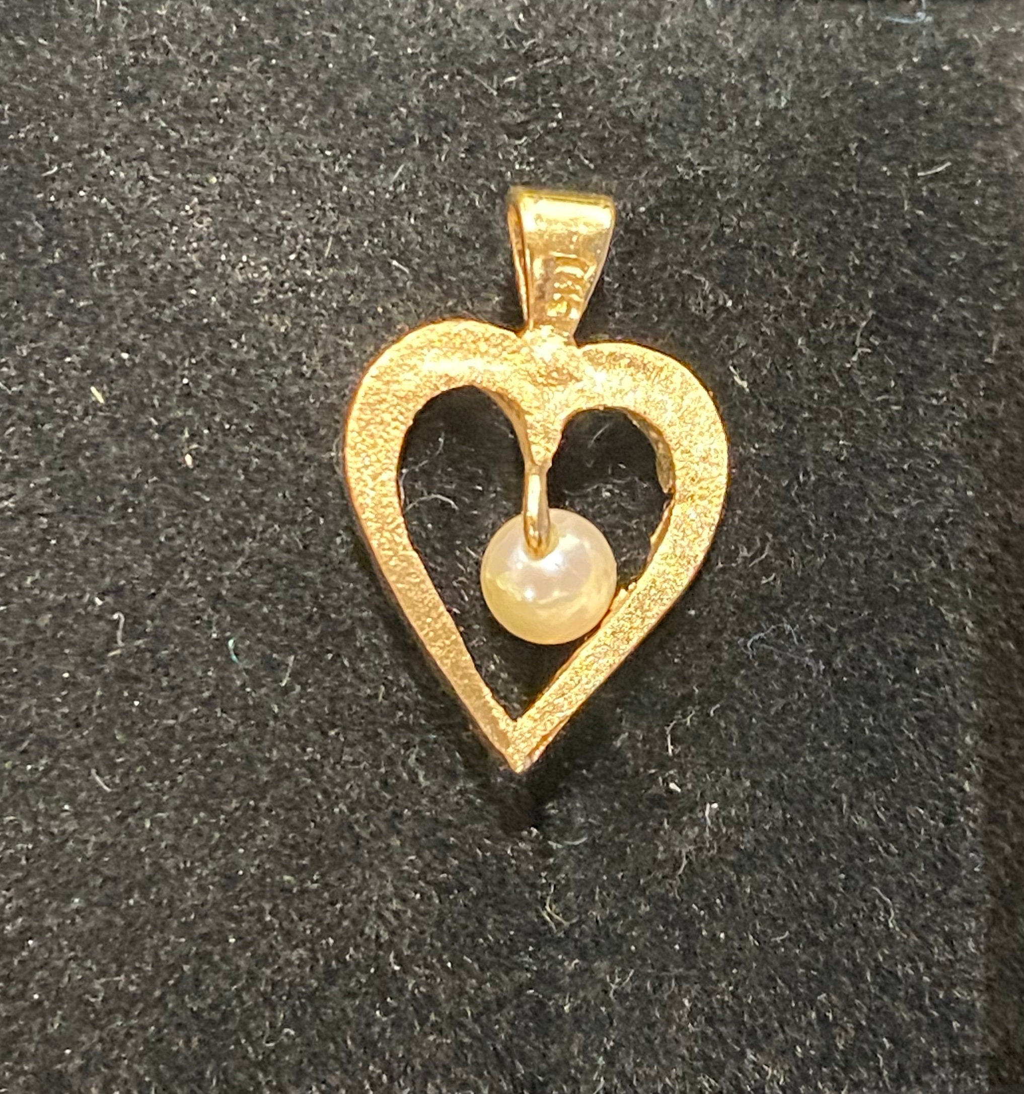 Pendentif Cœur En Or 18 Carats – Perle – Poinçonné – Ancien – Occasion Très Bon État