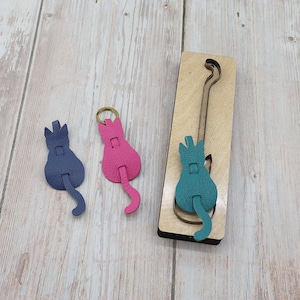 Porte-clés chat personnalisé en cuir découpé avec pendentif chaton bricolage règle en acier emporte-pièce en métal - Perforatrice en cuir faite main, artisanat Kraft, outil prêt à être expédié