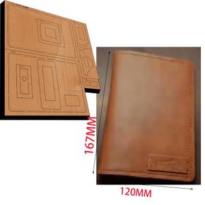Puede incluir: Una cartera de cuero marrón con un borde cosido y un logotipo en la parte delantera. La cartera mide 120 mm por 167 mm.